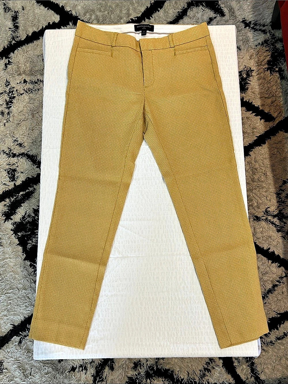 Banana Republic Sloan Ankle Pant Women's Geometric Trousers Yellow Size 2